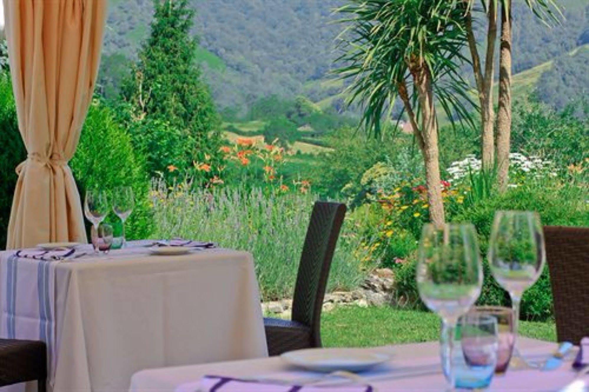 Maison Chilo Barcus Luaran gambar